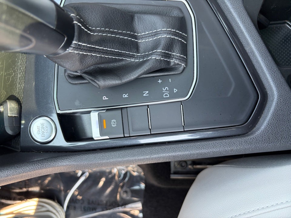 2021 Volkswagen Tiguan SE R-Line Black