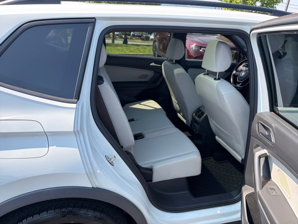 2021 Volkswagen Tiguan SE R-Line Black