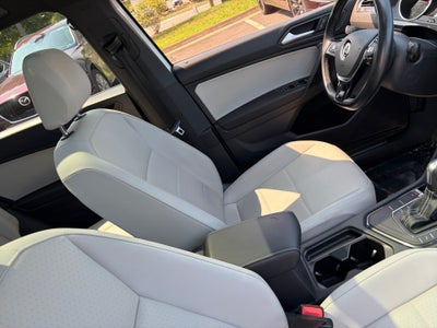 2021 Volkswagen Tiguan SE R-Line Black