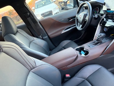 2022 Toyota Venza Limited