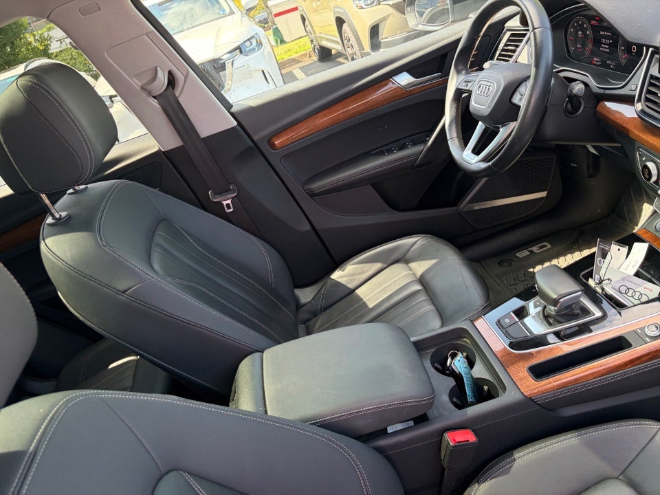 2023 Audi Q5 S line Premium Plus