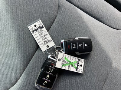 2023 RAM 1500 Big Horn Crew Cab 4x4 6'4" Box