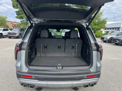 2025 Chevrolet Traverse FWD LT