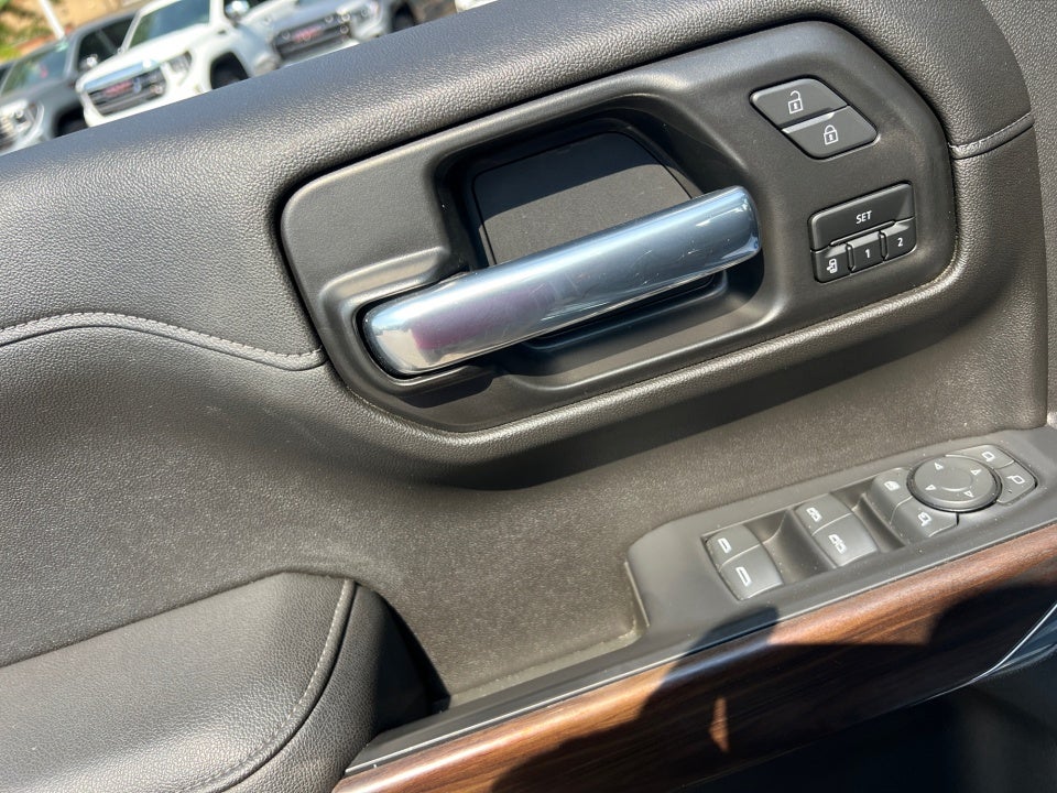2021 GMC Sierra 1500 4WD Crew Cab Short Box SLT