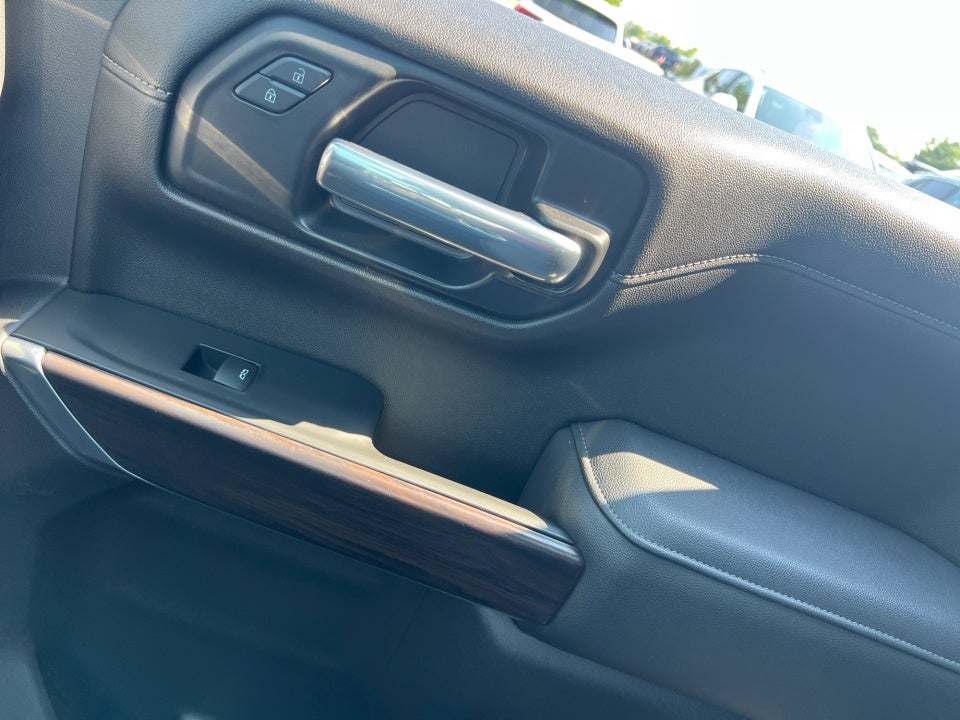 2021 GMC Sierra 1500 4WD Crew Cab Short Box SLT