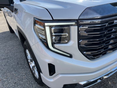 2024 GMC Sierra 1500 4WD Crew Cab Short Box Denali