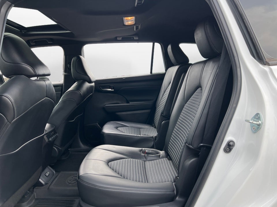 2023 Toyota Highlander XSE