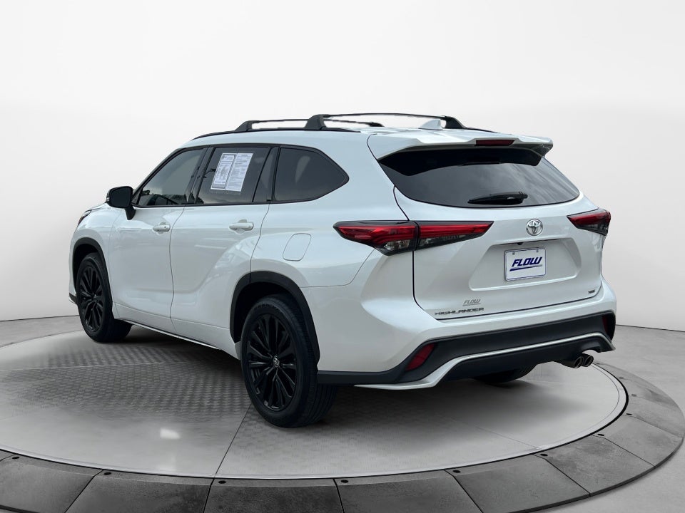 2023 Toyota Highlander XSE
