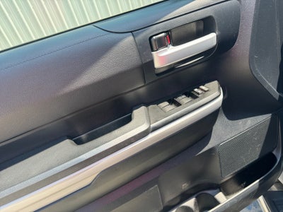 2018 Toyota Tundra SR5 5.7L V8